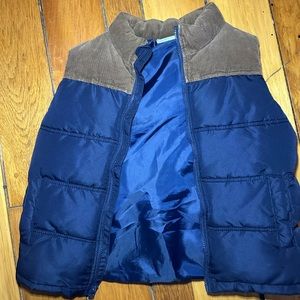 Boys medium vest